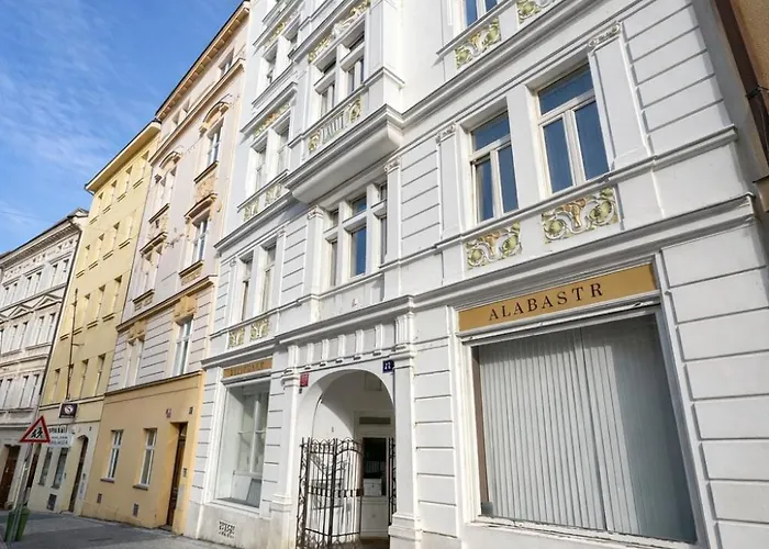 D&d Moderni V Centru Prahy Прага